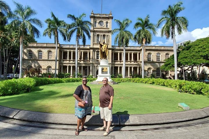Waikiki Custom Oahu Circle-Island Tour — Diamond Head to North Shore photo 2