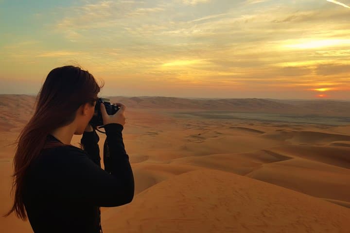 Empty Quarter Sunset Safari: Moreeb Dunes & Liwa Oasis Day Trip