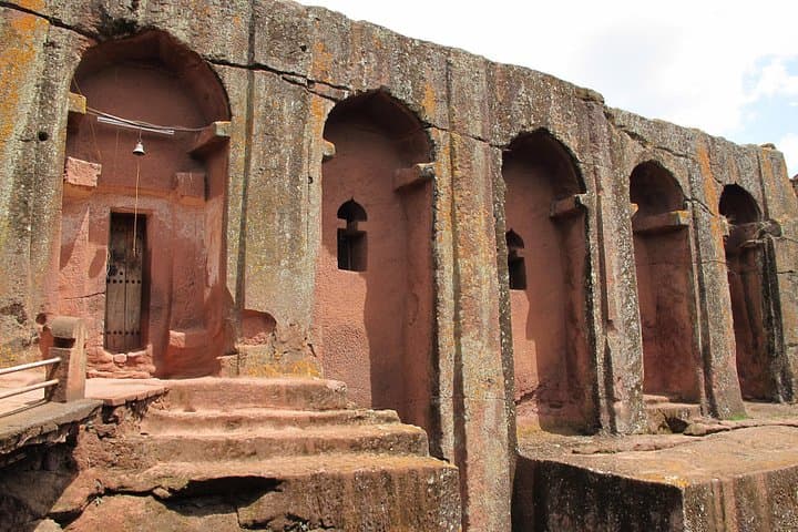 Full-Day Tour in Lalibela: Explore Ethiopia’s Rock-Hewn Churches photo 4