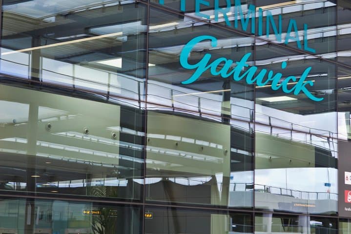 Private Gatwick to Southampton Cruise Transfer — Luxury Mercedes Chauffeur Service