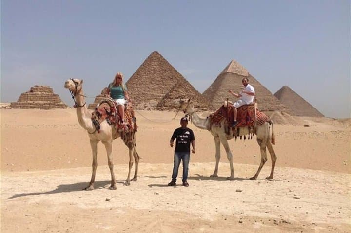 Giza Pyramids Day Tour: Camel Ride, Sphinx & Egyptian Museum Highlights photo 2