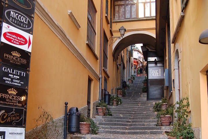 Lake Como Private Tour: Como, Cernobbio & Bellagio Day Trip photo 4