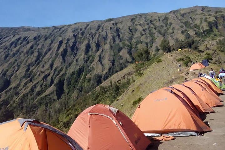 Mount Rinjani Summit in 3 Days: Private Senaru-to-Sembalun Trek