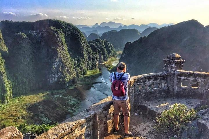 Ninh Binh Day Tour: Hoa Lu, Mua Cave, Tam Coc & Trang An Boat Trips photo 2