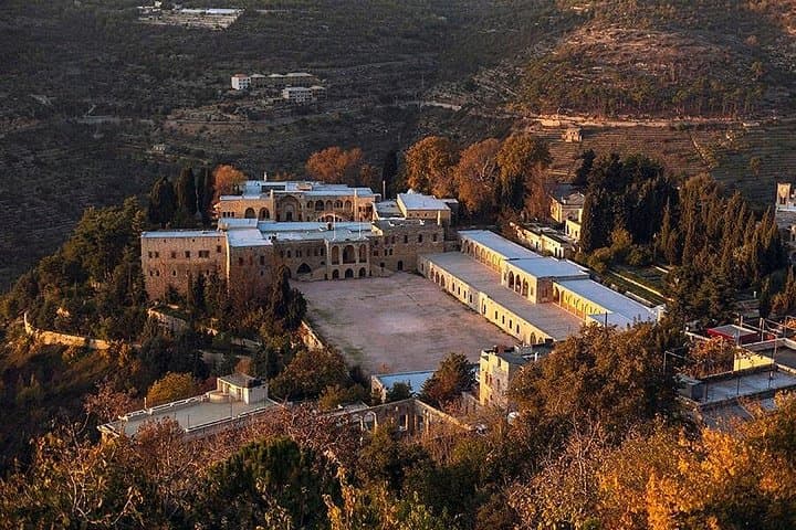 Emirs & Palaces: Private Cultural Tour of Beirut’s Historic Residences photo 1