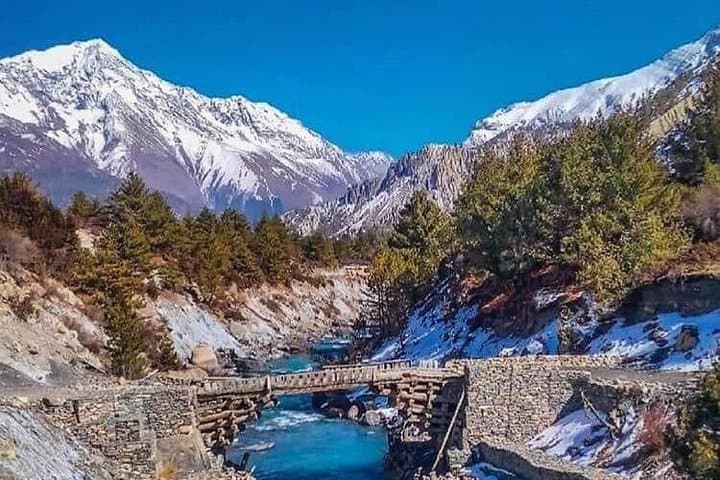 Annapurna Circuit Trek: Classic 18-Day High-Altitude Loop in Nepal photo 5