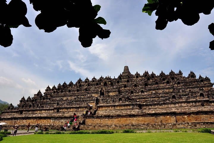 Private Day Tour: Merapi Volcano & Borobudur Temple from Yogyakarta photo 2