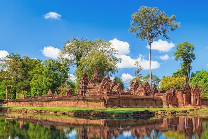 Two-Day Angkor & Tonle Sap Floating Village Tour — Temples, Villages, Sunset