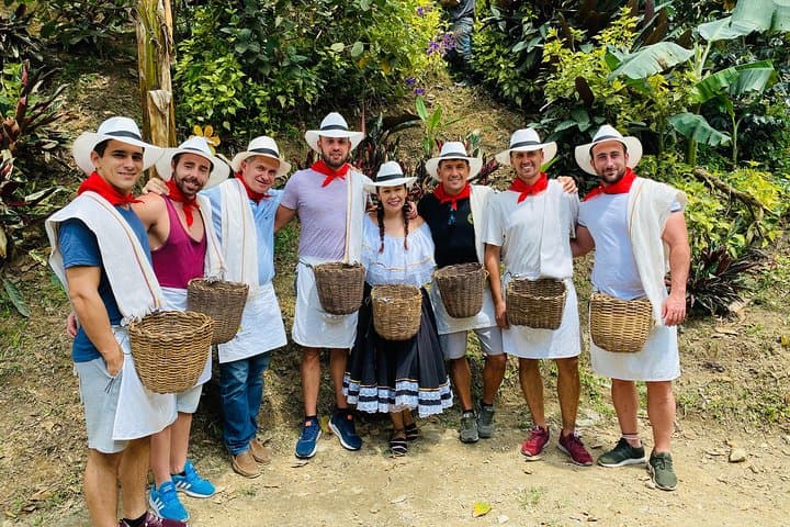 Medellín Coffee Farm Immersion: Half-Day Tour with Private Transfer