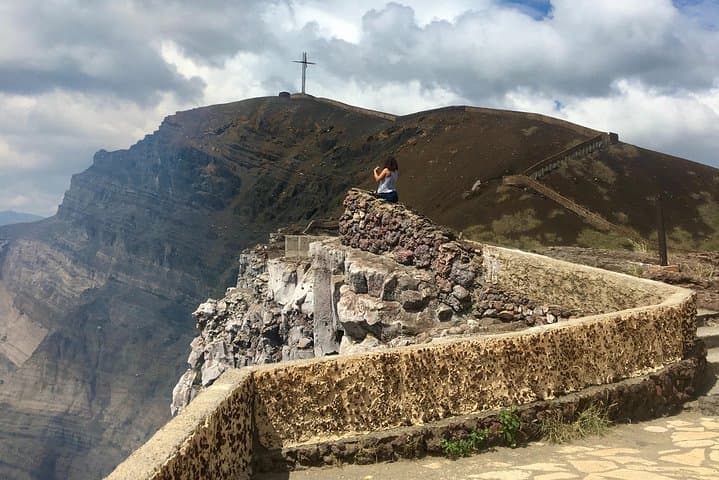 Explore Masaya Volcano, Artisan Markets, and Lake Nicaragua: A Private Tour from Granada photo 6