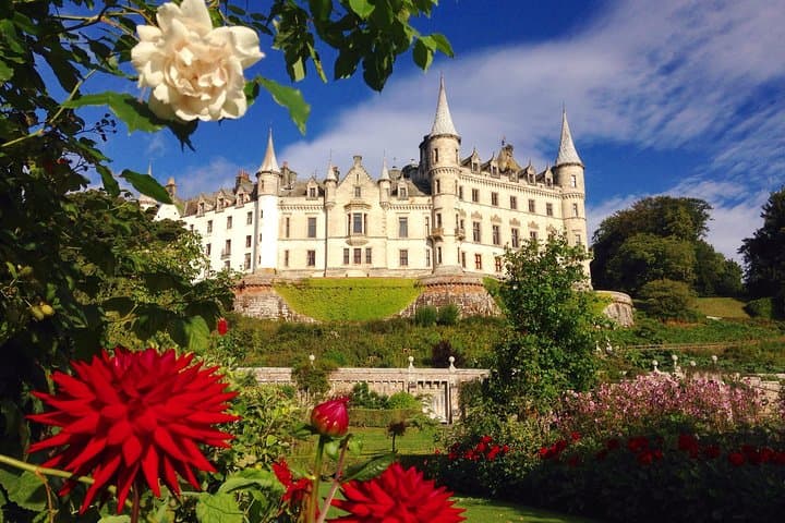 Highlands Day Trip: Dunrobin Castle, Dornoch & Loch Fleet from Invergordon