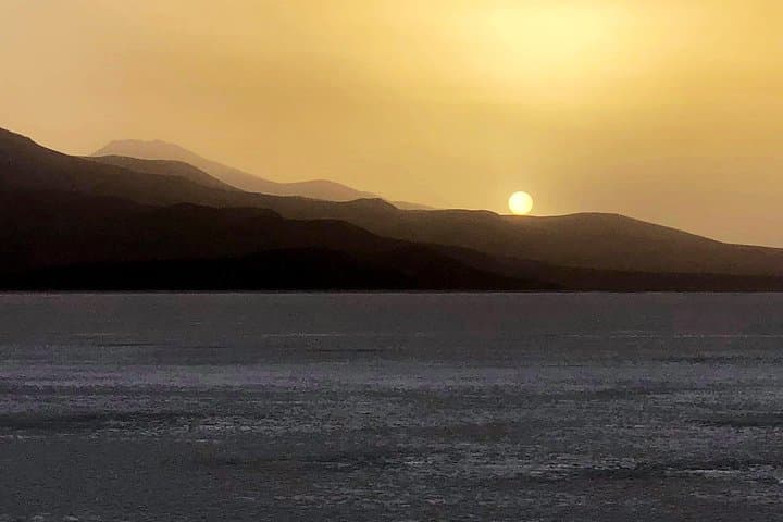 Full-Day Salar de Uyuni Tour: Train Cemetery, Incahuasi Island & Sunset photo 2