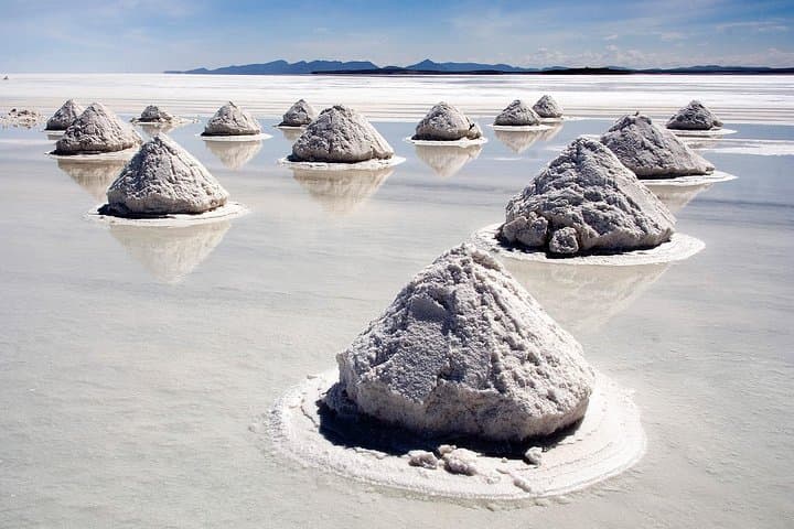 Full-Day Salar de Uyuni Tour: Train Cemetery, Incahuasi Island & Sunset photo 1