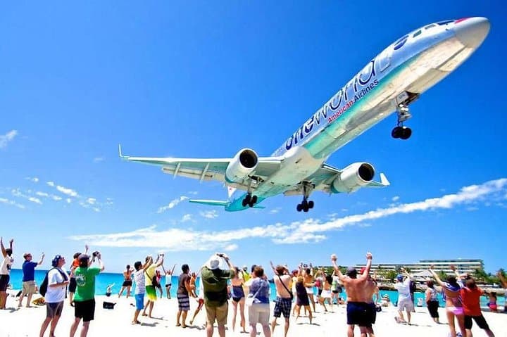 Maho Beach Jet Blast Tour — Plane-Spotting at Princess Juliana Airport