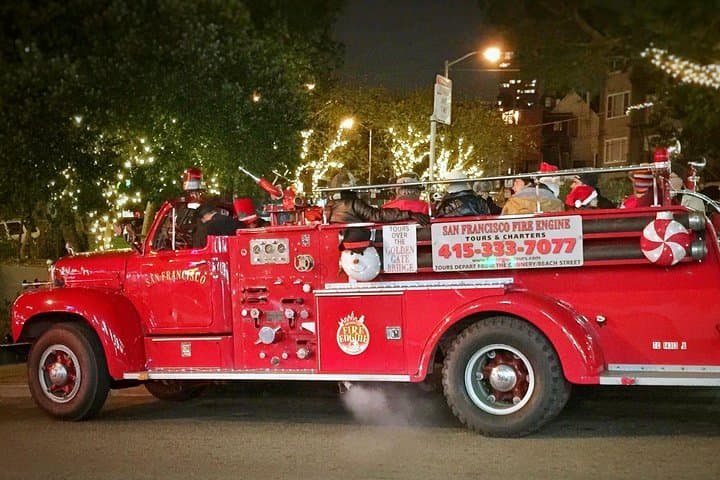 Vintage Fire Engine Holiday Lights Tour in San Francisco
