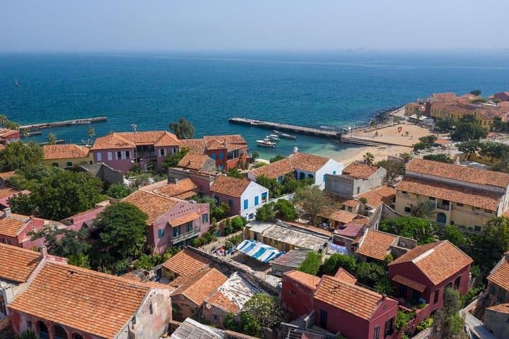 Dakar 360: Half-Day Private City Tour of Markets, Monuments and Coast photo 2