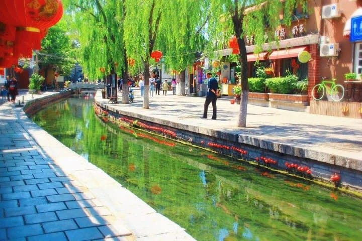 Daming Lake & Qushuiting Street: 4-Hour Private Walking Tour in Jinan photo 2