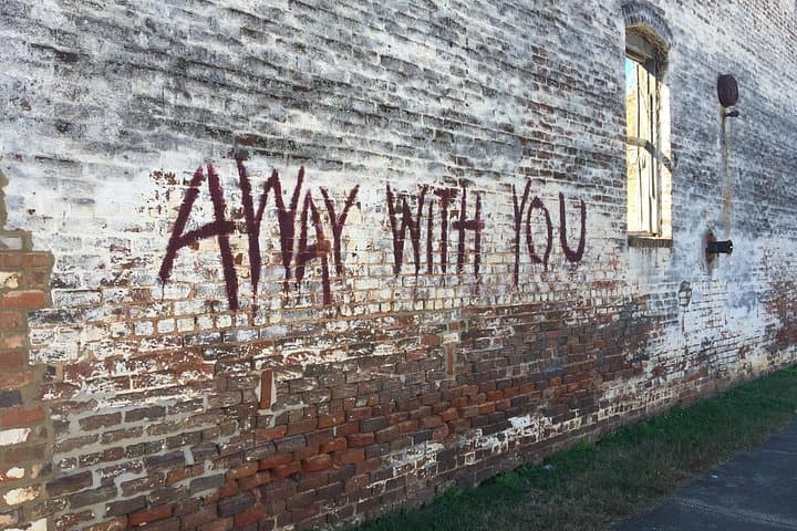 VIP Walking Dead Film Locations Tour — Atlanta to Senoia photo 4