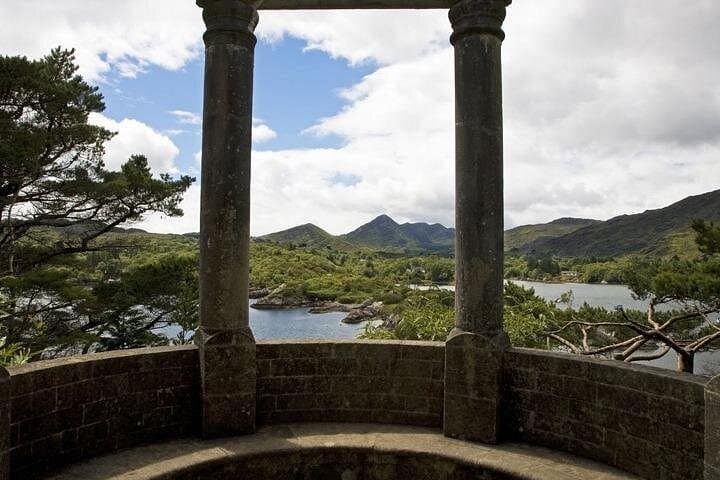 Private Tour to Gougane Barra & Glengarriff — Garnish Island, Caha Mountains and Killarney Day Trip photo 2