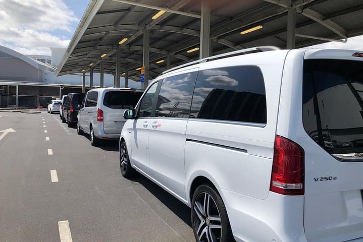 Hourly Auckland Private Chauffeur: 4–6 Hour City Sightseeing & Transfers photo 5