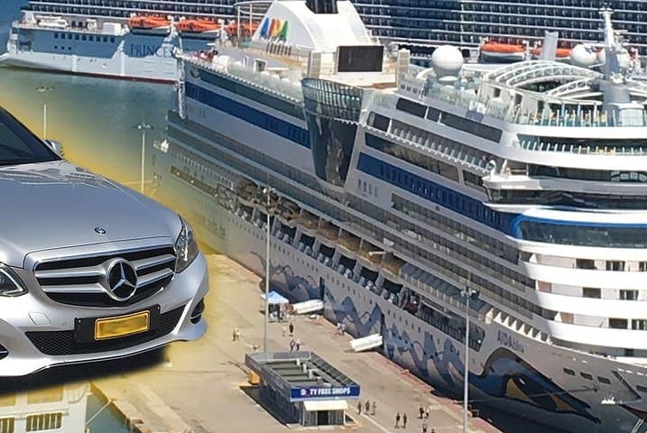 Luxury Airport Transfers Auckland: Private Chauffeur to AKL & CBD photo 5