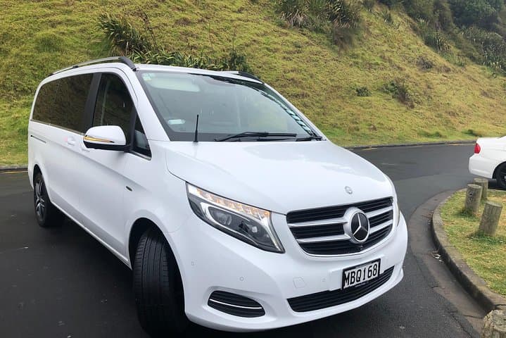 Luxury Airport Transfers in Auckland — Private Chauffeur, Meet and Greet photo 4