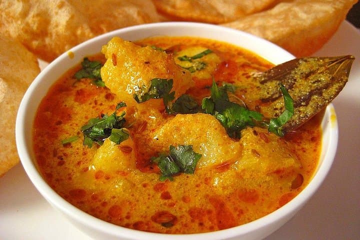 Pune Home Cooking Class with Local Chef Family — Traditional Maharashtrian Dinner Experience photo 2