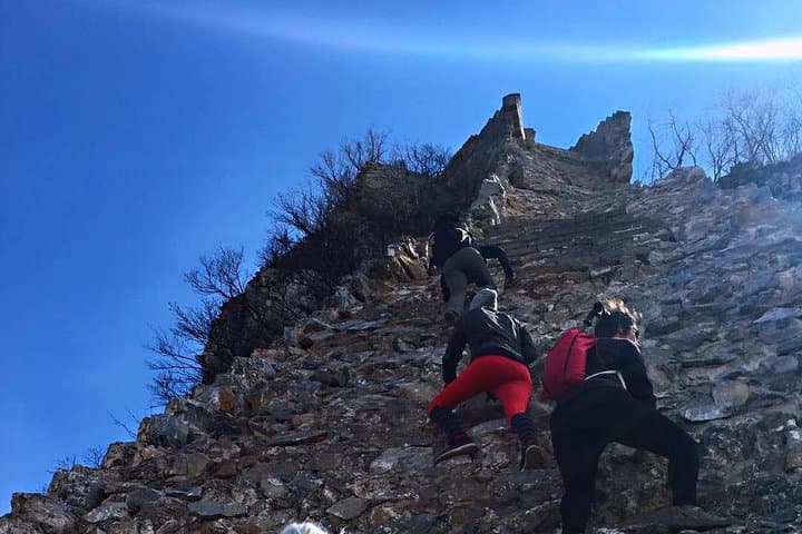 Eagle Flying Challenge Trek at Beijing Knot — Jiankou Great Wall Hike
