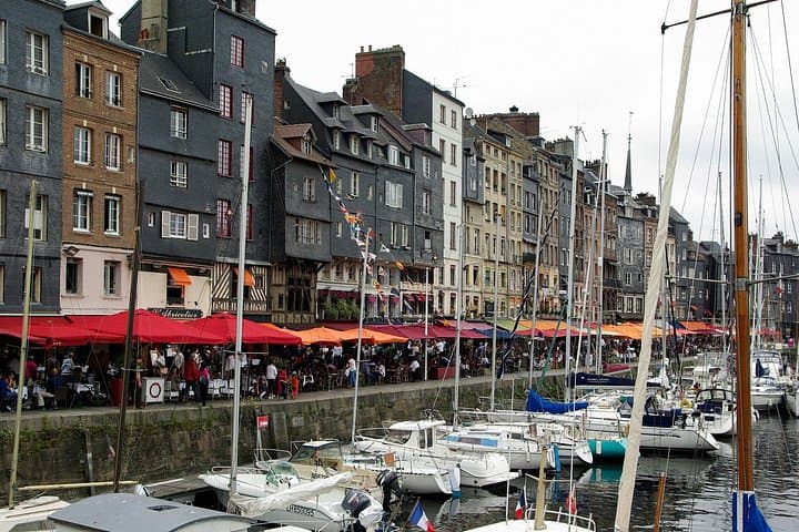 Honfleur & Deauville Day Trip from Le Havre: Cobblestones, Boardwalks and Coastal Views photo 3