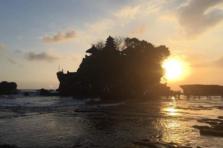 Bali Ancient Temples Tour: Tanah Lot, Ulun Danu & Jatiluwih Day Trip photo 2