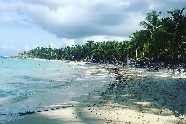 Punta Cana to La Romana Private Shuttle — Round-Trip Transfer for Groups (11–20) photo 3