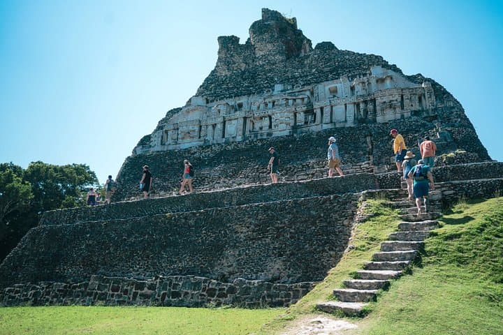 Xunantunich Ruins and Inland Blue Hole Combo — Day Tour from San Ignacio photo 1