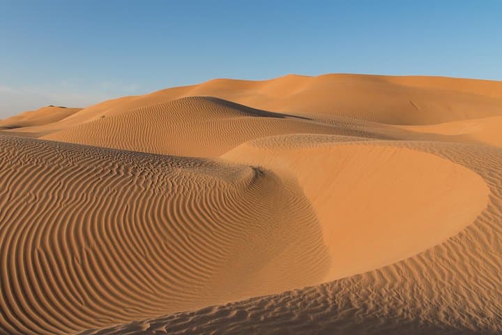 German-Speaking Safari Oman: Wahiba Sands & Wadi Bani Khalid Day Adventure photo 3