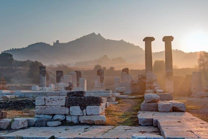 Private Ephesus Tour from Kusadasi: Terrace Houses, Temple of Artemis & House of the Virgin Mary