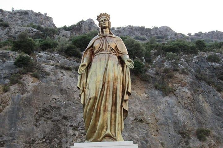 Ephesus Shore Excursion from Kusadasi: Private Ephesus, Terrace Houses & Temple of Artemis photo 3