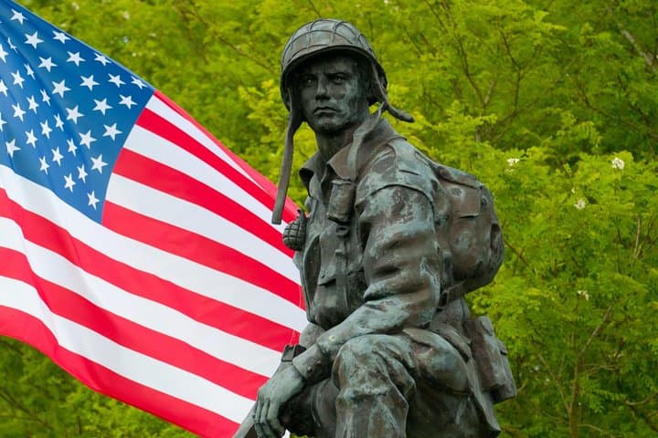 Explore the Historic US Sector of D-Day in Normandy photo 4