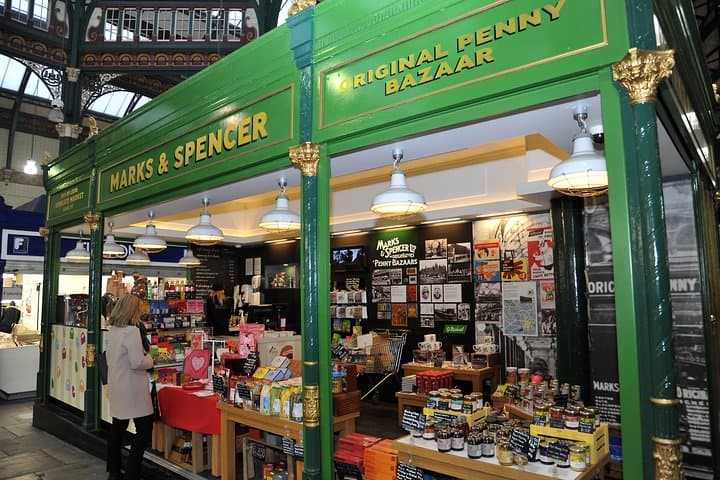Leeds 2-Hour Highlights Walking Tour: Top Sights & Practical Tips photo 4