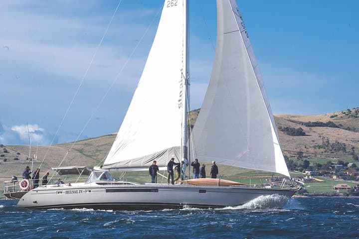 Hobart Sailing Experience: 3-Hour Maxi Yacht Sail on the Derwent photo 3