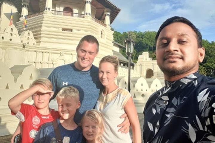 Kandy City Day Tour: Temple of the Tooth, Peradeniya Gardens & Cultural Highlights photo 3