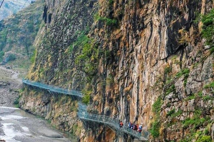 Manaslu Circuit Trek: 15-Day Larkya La Pass Adventure in Nepal photo 2