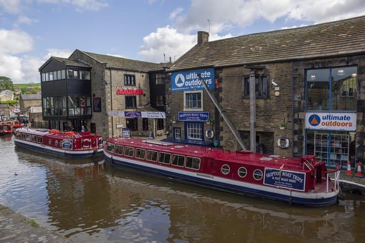 Skipton Canal 1-Hour Comedy Cruise with Dave Spikey photo 6