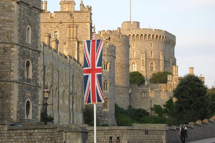 One-Day Royal England: Windsor, Oxford & Cotswolds Private Tour