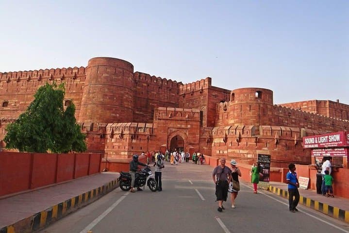 Private Same-Day Taj Mahal Tour from Delhi — Full-Day Agra Visit photo 3