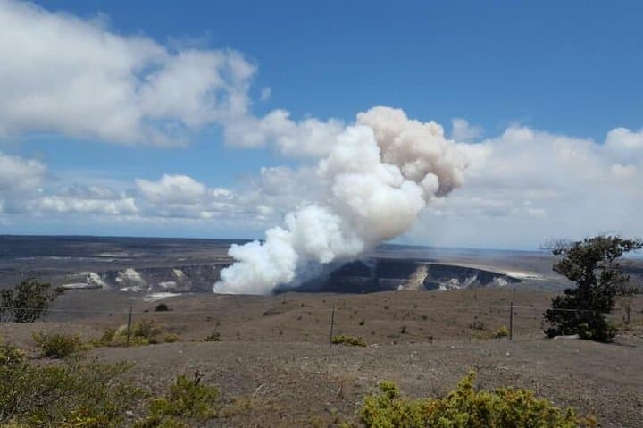 Maui to Big Island Volcano Helicopter & Ground Tour — Kilauea Overflight from Maui photo 5