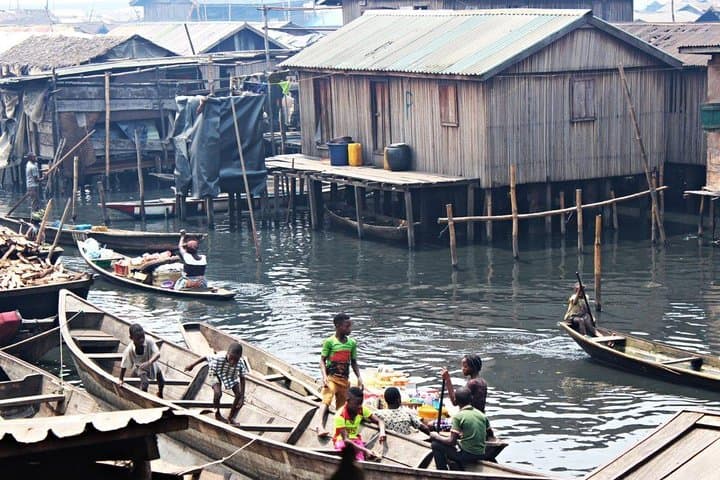 Makoko Floating Community Canoe Tour — Lagos’ Waterborne Village Experience