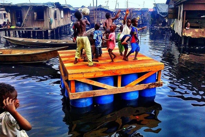 Makoko Floating Community Canoe Tour — Lagos’ Waterborne Village Experience photo 4