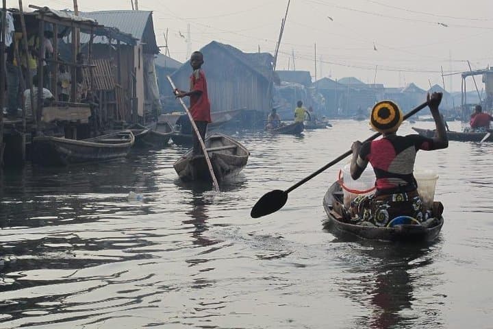 Makoko Floating Community Canoe Tour — Lagos’ Waterborne Village Experience photo 5