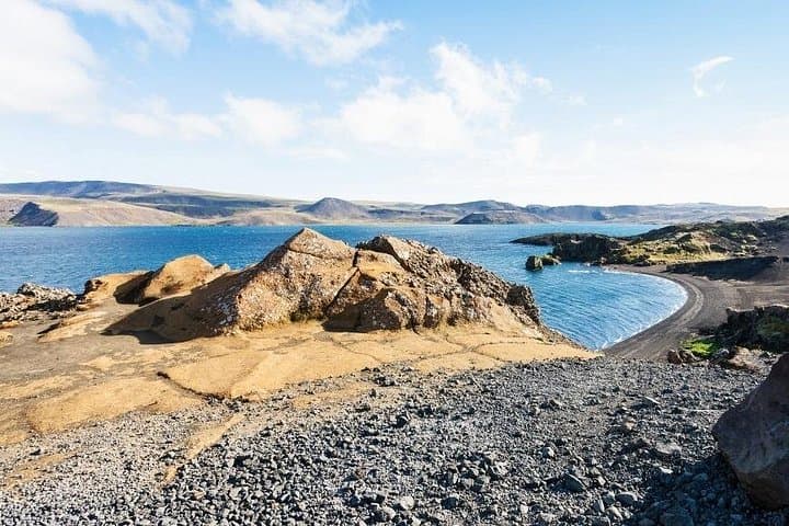 Hot Spot and Blue Lagoon Tour: Kleifarvatn, Seltún & Geothermal Baths photo 5