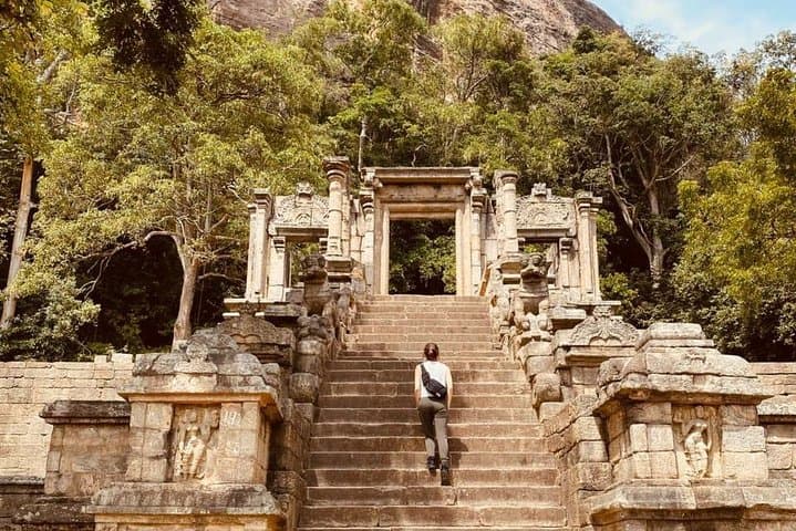 Uncharted Ceylon: A 7-Day Private Journey Through Sri Lanka’s Ancient Kingdoms and Wild Valleys