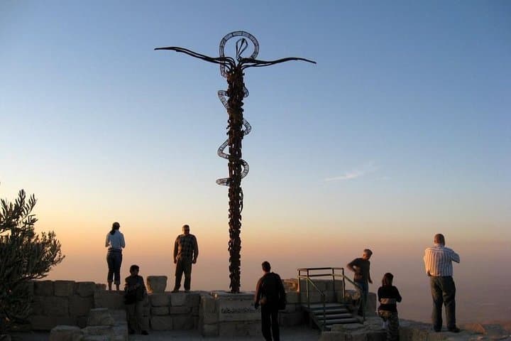 Jordan Classical Highlights: Petra, Wadi Rum & Dead Sea 4-Day Tour photo 2